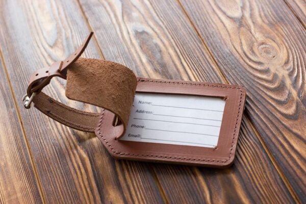 5 Reasons To Use Custom Leather Luggage Tags