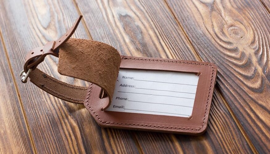 custom leather luggage tags